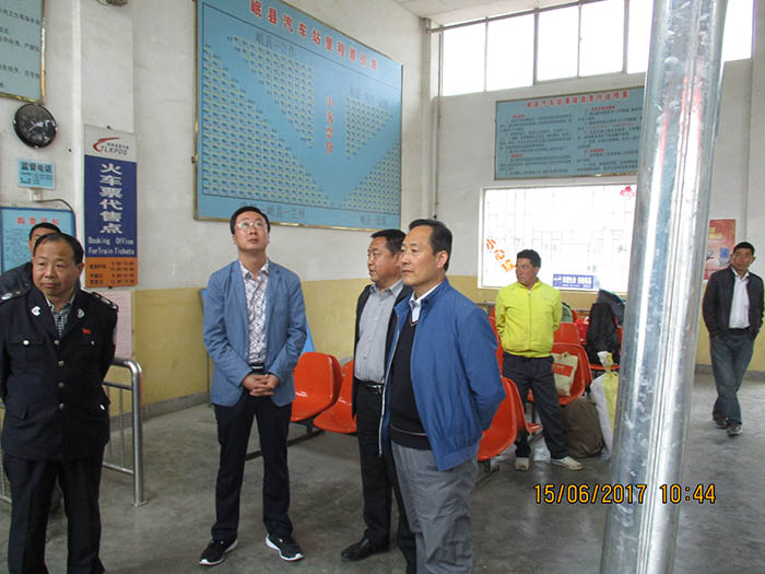 2017年6月岷縣交通運(yùn)管部門陪同馬縣來(lái)我站督促檢查工作并提出了整改意見