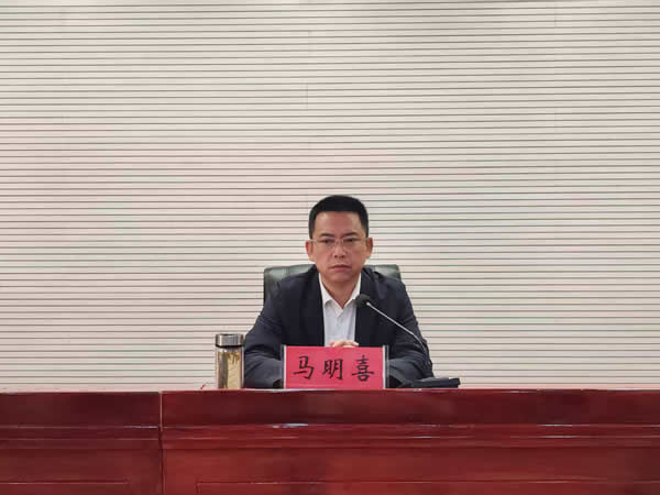 隴運集團武都公交公司舉辦駕駛員綜合能力提升培訓班開班儀式